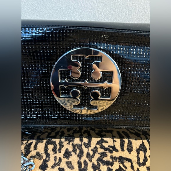 Tory Burch Clutch - Crossbody in Immaculate condition - Picture 2 of 5